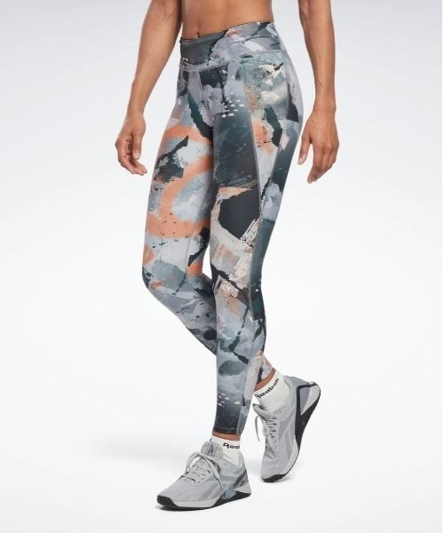 Reebok（リーボック）の「ラックス ボールド タイツ / Lux Bold Tight - AOP（レギンス/スパッツ・レディース・グレー/ブラック・LARGE/MEDIUM/SMALL/X-LARGE/X-SMALL）」の2枚目の写真