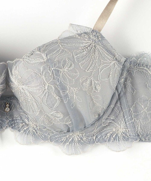 AMPHI（アンフィ）の「｢デイアップブラ-重力からバストを守る-｣花柄エンブロイダリーレース　ブラジャー　D-Ecup（ブラジャー・レディース・ミント/チャコールグレー/ブラック/ベージュ/ピンク/アイボリー/クリアグリーン/サックスブルー・D70/E70/D65/E65/E75/D75）」の14枚目の写真