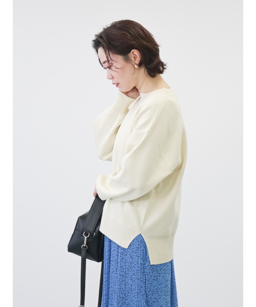 Lugnoncure（ルノンキュール）の「クルーネックニットトップス（ニット/セーター・レディース・オフホワイト/サックスブルー/チャコール/グリーン・ﾌﾘ-）」の12枚目の写真