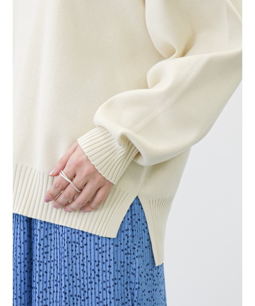 Lugnoncure（ルノンキュール）の「クルーネックニットトップス（ニット/セーター・レディース・オフホワイト/サックスブルー/チャコール/グリーン・ﾌﾘ-）」の15枚目の写真