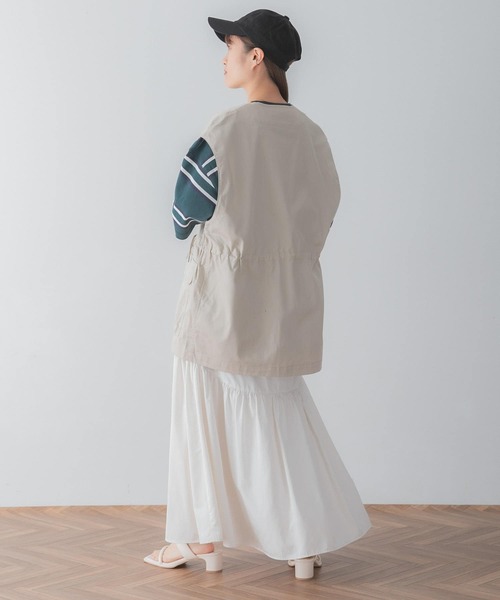 SENSE OF PLACE by URBAN RESEARCH（センスオブプレイスバイアーバンリサーチ）の「『ユニセックス』ハンティングベスト（ベスト・メンズ・ブラック/カーキ/ライトベージュ・MEDIUM/LARGE）」の16枚目の写真