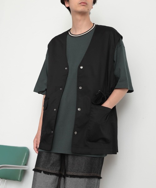 SENSE OF PLACE by URBAN RESEARCH（センスオブプレイスバイアーバンリサーチ）の「『ユニセックス』ハンティングベスト（ベスト・メンズ・ブラック/カーキ/ライトベージュ・MEDIUM/LARGE）」の18枚目の写真