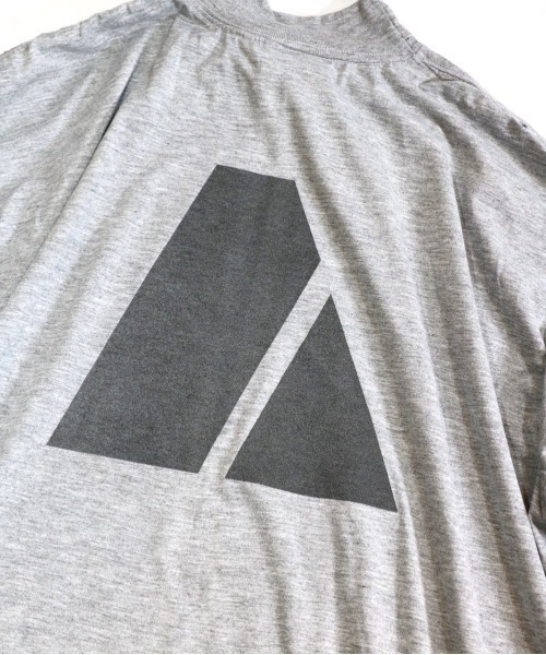 MILITARY（ミリタリー）の「U.S MILITARY/ユーエスミリタリー P.F.U ARMY LS TEEアーミーロングスリーブTEE（Tシャツ/カットソー・メンズ・グレー・XX-LARGE/LARGE/X-LARGE/MEDIUM）」の2枚目の写真