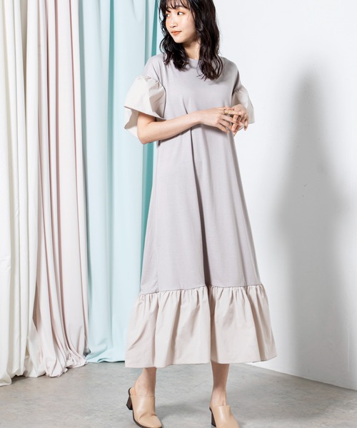 MILLION CARATS（ミリオンカラッツ）の「袖と裾を異素材で切り替え華やかなシルエットをつくる伸縮性のある綿混のカットソーワンピース（ワンピース・レディース・グレー/オフホワイト/ブラック・FREE）」の3枚目の写真