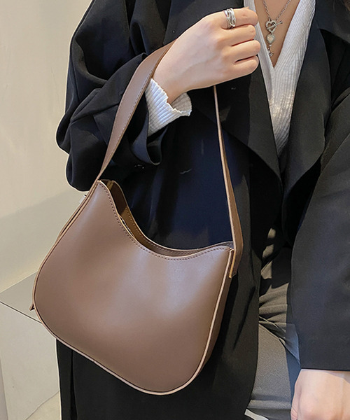 Amulet（アミュレット）の「コンパクトショルダーバッグ（ショルダーバッグ・レディース・ブラック/ブラウン/ベージュ/ホワイト・F）」の5枚目の写真