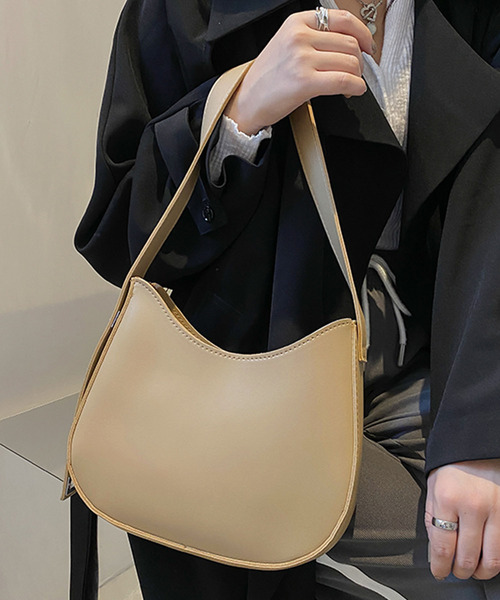 Amulet（アミュレット）の「コンパクトショルダーバッグ（ショルダーバッグ・レディース・ブラック/ブラウン/ベージュ/ホワイト・F）」の7枚目の写真