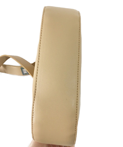 Amulet（アミュレット）の「コンパクトショルダーバッグ（ショルダーバッグ・レディース・ブラック/ブラウン/ベージュ/ホワイト・F）」の19枚目の写真