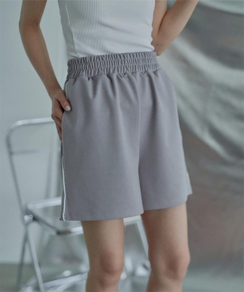 miette（ミエット）の「サイドラインジャージショートパンツ（その他パンツ・レディース・グレー/ダークグリーン/ネイビー・FREE）」の6枚目の写真