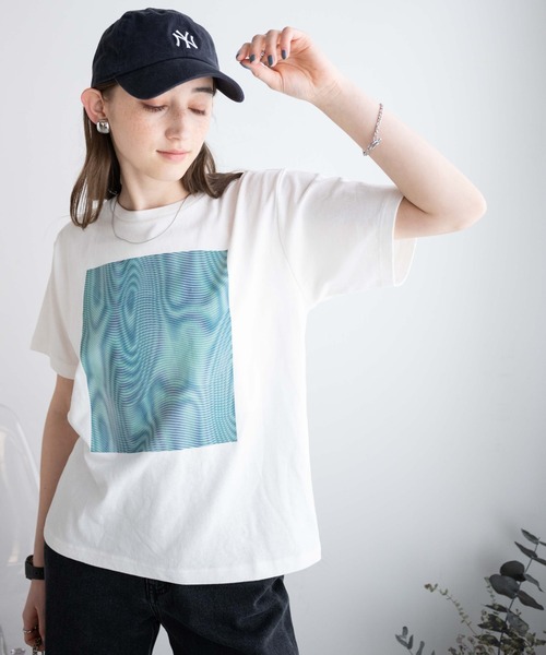 WEGO（ウィゴー）の「WEGO/アソートグラフィックTシャツ（Tシャツ/カットソー・レディース・ホワイト/ブラック/その他1/その他2・FREE）」の11枚目の写真