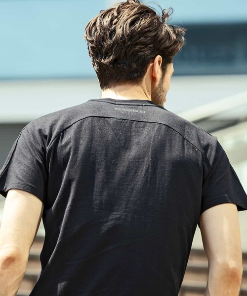 1PIU1UGUALE3  RELAX （ウノピゥウノウグァーレトレ リラックス）の「1PIU1UGUALE3 RELAX(ウノピゥウノウグァーレトレ リラックス)ワンポイントロゴ ロゴ刺繍 ベーシック半袖Tシャツ（Tシャツ/カットソー・メンズ・ネイビー/ホワイト/レッド/ブラック/トップグレー・S/M/XL/L/XXL）」の14枚目の写真