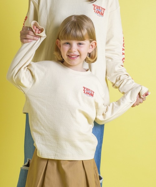 FRUIT OF THE LOOM（フルーツオブザルーム）の「KIDS 接結天竺 長袖 TEE / 長袖 / ロンT / バック / ロゴ / プリント / カジュアル / ユニセックス（Tシャツ/カットソー・キッズ・ホワイト/ブラック・S/M/L）」の15枚目の写真