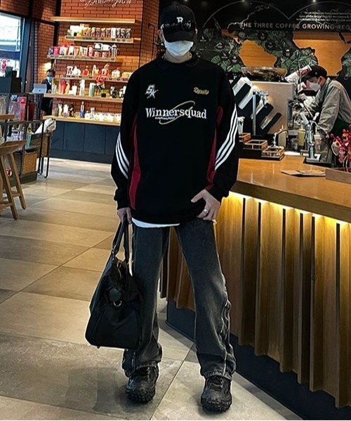 ROOPTOKYO（ループトウキョウ）の「サイドラインクルーネックスウェット レーシング（スウェット・メンズ・ブラック・XL/L/M）」の4枚目の写真