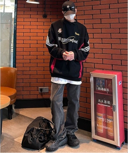 ROOPTOKYO（ループトウキョウ）の「サイドラインクルーネックスウェット レーシング（スウェット・メンズ・ブラック・XL/L/M）」の5枚目の写真