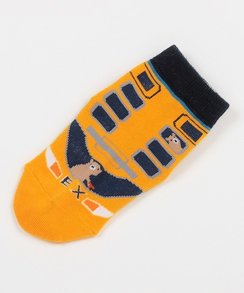 kladskap（クレードスコープ）の「乗り物ショートクルーソックス【日本製】（ソックス/靴下・キッズ・イエロー/ブルー/レッド/ブラック・SS/S/L/M）」の19枚目の写真