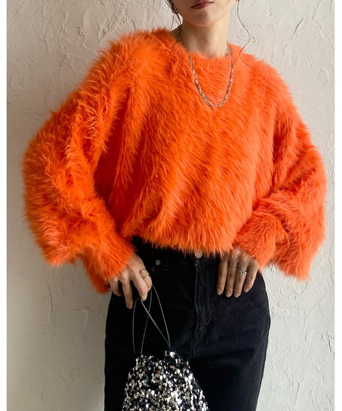 She's Closet（シーズクローゼット）の「ボリュームスリーブショート丈フェザーヤーンシャギーニット（ニット/セーター・レディース・チャコールグレー/アイボリー/オレンジ/レッド/グレー・FREE）」の10枚目の写真