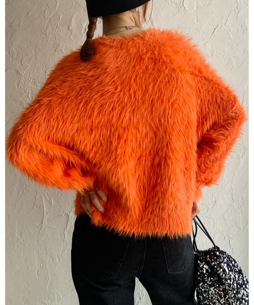 She's Closet（シーズクローゼット）の「ボリュームスリーブショート丈フェザーヤーンシャギーニット（ニット/セーター・レディース・チャコールグレー/アイボリー/オレンジ/レッド/グレー・FREE）」の11枚目の写真