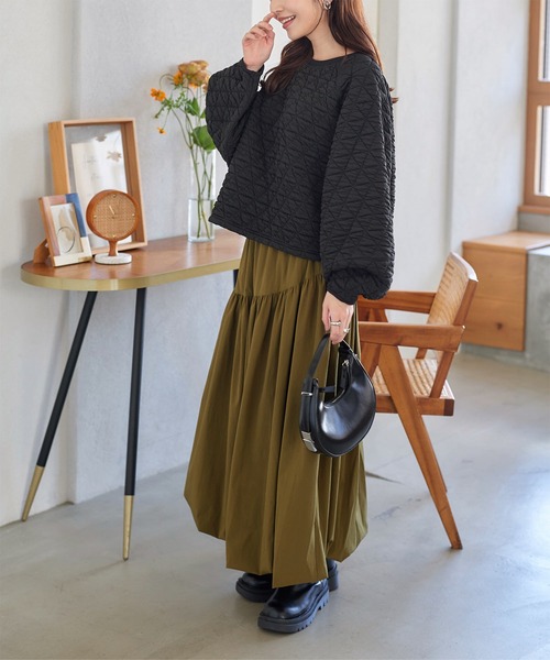 KOBE LETTUCE（コウベレタス）の「ボリュームスリーブショート丈キルティングトップス（Tシャツ/カットソー・レディース・アイボリー/ブラック/チャコール・M）」の6枚目の写真