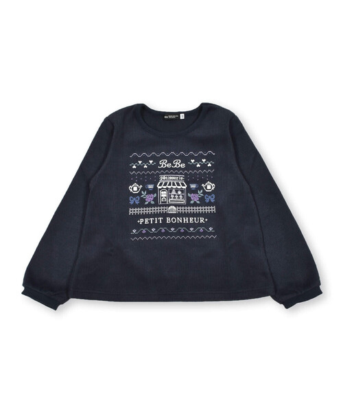 BeBe（ベベ）の「ダブルフェイスクロスステッチトレーナー(90~140cm)（スウェット・キッズ・ネイビー/オフホワイト・120cm/110cm/140cm/100cm/130cm/90cm）」の6枚目の写真