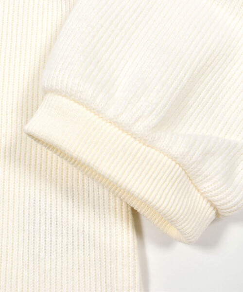 BeBe（ベベ）の「ダブルフェイスクロスステッチトレーナー(90~140cm)（スウェット・キッズ・ネイビー/オフホワイト・120cm/110cm/140cm/100cm/130cm/90cm）」の18枚目の写真