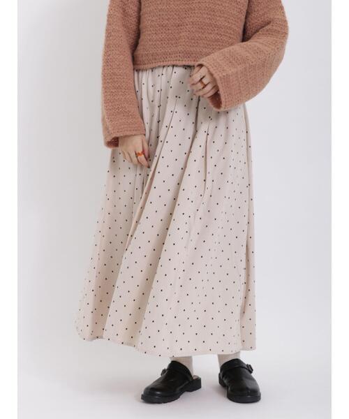 Samansa Mos2(サマンサ モスモス)の「フラワー柄フロッキープリントスカート(スカート・レディース・グリーン/キナリ/ブラック・F)」の5枚目の写真