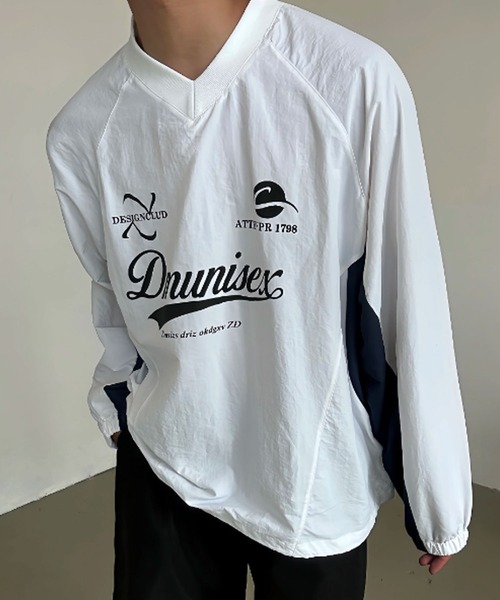 Theater code（シアターコード）の「▲sporty v neck pullover / スポーティー Ｖネック プルオーバー（スウェット・メンズ・ホワイト/ブルー/ブラック・2/3）」の6枚目の写真