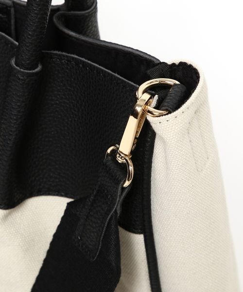 mysty woman(ミスティウーマン)の「レザー×キャンバスBAG 102096(トートバッグ・レディース・ブラック系その他/ブラック/オフホワイト/ブラック系その他2・FREE)」の15枚目の写真