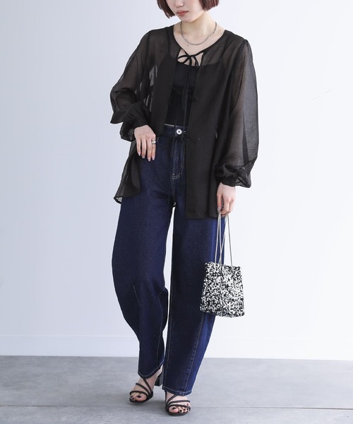 n'OrLABEL(ノアールレーベル)の「『前後2WAYリボンシアーブラウス』(シャツ/ブラウス・レディース・ライトグレー/ブラック/アイボリー・2/1)」の4枚目の写真