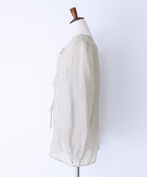 n'OrLABEL(ノアールレーベル)の「『前後2WAYリボンシアーブラウス』(シャツ/ブラウス・レディース・ライトグレー/ブラック/アイボリー・2/1)」の20枚目の写真