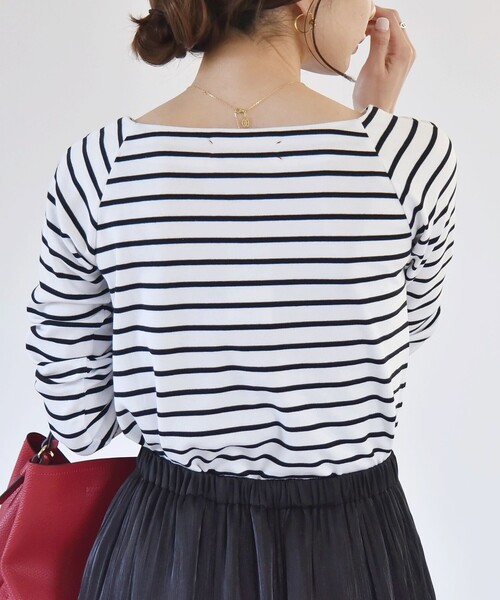 quaranciel（カランシエル）の「quaranciel:〈洗濯機可能〉ラウンドネック ボーダー カットソー（Tシャツ/カットソー・レディース・ブルー/ブラック/オフホワイト・ONE SIZE）」の9枚目の写真