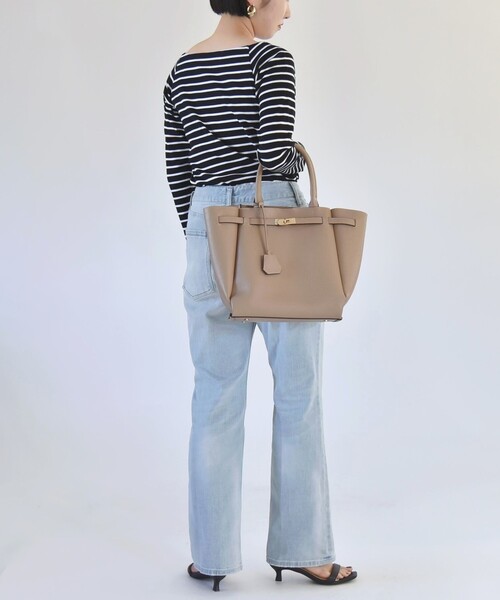 quaranciel（カランシエル）の「quaranciel:〈洗濯機可能〉ラウンドネック ボーダー カットソー（Tシャツ/カットソー・レディース・ブルー/ブラック/オフホワイト・ONE SIZE）」の12枚目の写真