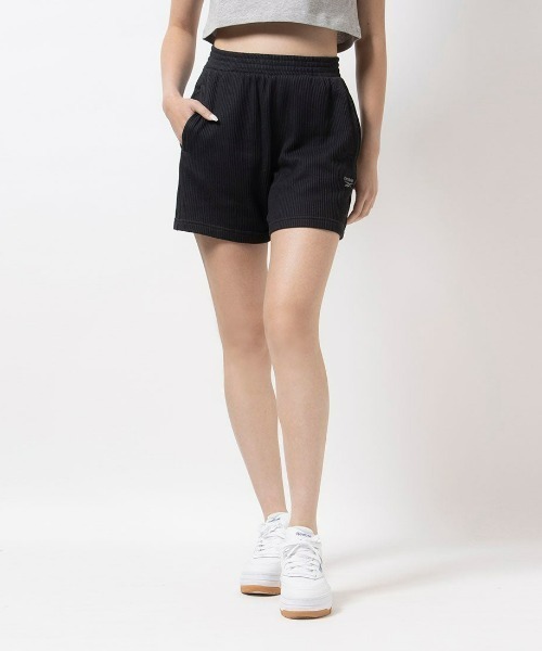 Reebok(リーボック)の「クラシック ワッフル ショーツ / CL WDE WAFFLE SHORT(その他パンツ・レディース・ブルーグレー/ブラック/ベージュ・LARGE/MEDIUM/SMALL/X-LARGE)」の2枚目の写真