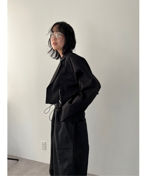 HANNE(アン)の「クロップドジャケット(テーラードジャケット・レディース・ブラック/アイボリー・FREE)」の12枚目の写真