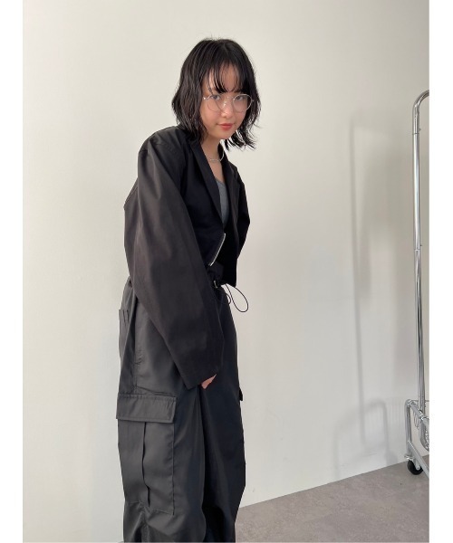 HANNE(アン)の「クロップドジャケット(テーラードジャケット・レディース・ブラック/アイボリー・FREE)」の13枚目の写真