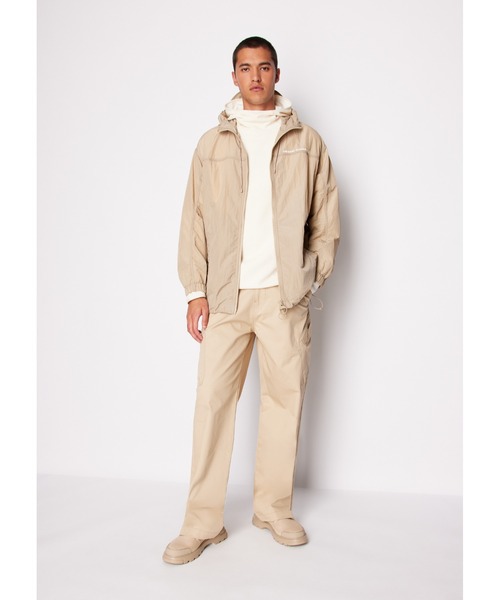 ARMANI EXCHANGE(アルマーニエクスチェンジ)の「【A|X アルマーニ エクスチェンジ】AXロゴ フーデッドモックネックスウェットパーカー(スウェット・メンズ・アイボリー/ネイビー・X-SMALL/LARGE/MEDIUM/SMALL/XX-LARGE/X-LARGE)」の7枚目の写真