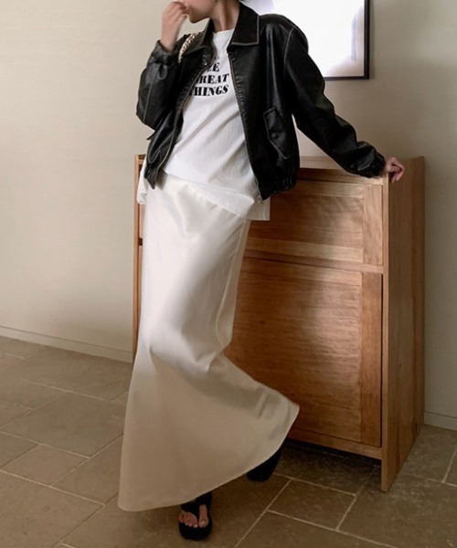 FREE STYLISTS（フリー スタイリスト）の「YUGA_YGMC サテン マーメイドロングスカート（スカート・レディース・ブラック/オフホワイト/シャンパン・FREE）」の20枚目の写真