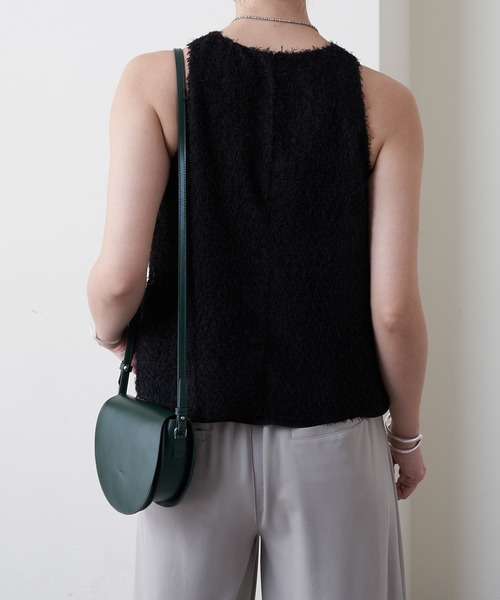 SHENERY（シーナリー）の「アメスリリバーシブルタンクトップ（シャツ/ブラウス・レディース・アイボリー/ブラック・FREE）」の16枚目の写真