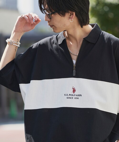 PUBLUX（パブリュクス）の「U.S. POLO ASSN./ユーエスポロアッスン 別注 ワンポイント刺繍 ハーフジップ切り替えTシャツ/ユニセックス(限定展開)（Tシャツ/カットソー・メンズ・ライトグレー/ブラック/ネイビー/グリーン/ブルー系その他/ブラック系その他/グレー系その他・SMALL/MEDIUM/LARGE）」の2枚目の写真