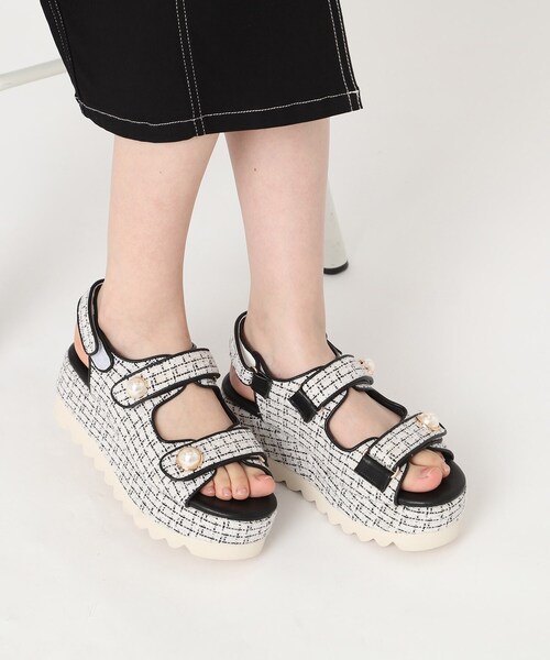 ESPERANZA(エスペランサ)の「ツイードパール調厚底スポーツサンダル 24SS(サンダル・レディース・ホワイト系3/ブラック系2/ピンク系7・S/M/L/LL)」の8枚目の写真