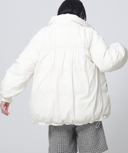 GALLEST(ギャレスト)の「◆ギャザーフォルムダウンコート(ダウンジャケット/コート・レディース・ブラック/オフホワイト・40/36/38)」の21枚目の写真