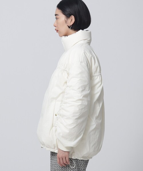 GALLEST(ギャレスト)の「◆ギャザーフォルムダウンコート(ダウンジャケット/コート・レディース・ブラック/オフホワイト・40/36/38)」の12枚目の写真