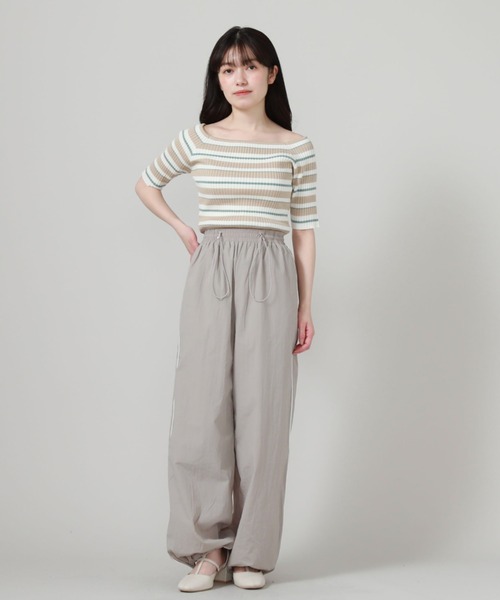 archives（アルシーヴ）の「サイドラインパラシュートパンツ（カーゴパンツ・レディース・アイボリー/ブラック/グレー・MEDIUM）」の19枚目の写真