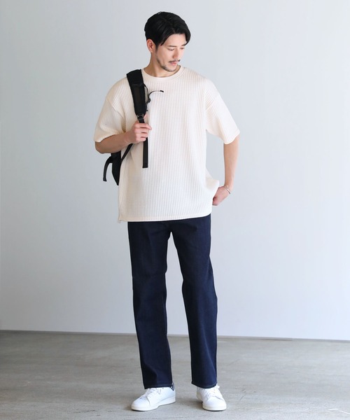 LIL VENDARS（リルヴェンダース）の「Buyer's Select / ポリコットン立体ビッグワッフル半袖Tシャツ（Tシャツ/カットソー・メンズ・ブラック系/チャコール/グレー系/ブルー/グレー系2/アイボリー/ブラック/ブルー系・L/M/XL）」の12枚目の写真