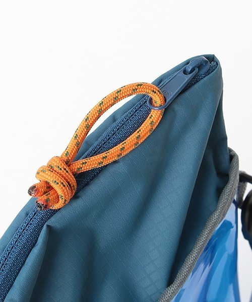 kladskap（クレードスコープ）の「ロゴビニールショルダーバッグ（ショルダーバッグ・キッズ・グリーン/ブルー・FREE）」の5枚目の写真