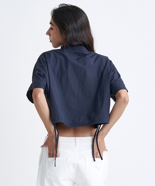 ROXY（ロキシー）の「MY OASIS SHIRT/ロキシードローコード付きショート丈半袖シャツ（シャツ/ブラウス・レディース・グリーン/ブラック/レッド・LARGE/SMALL/MEDIUM）」の15枚目の写真