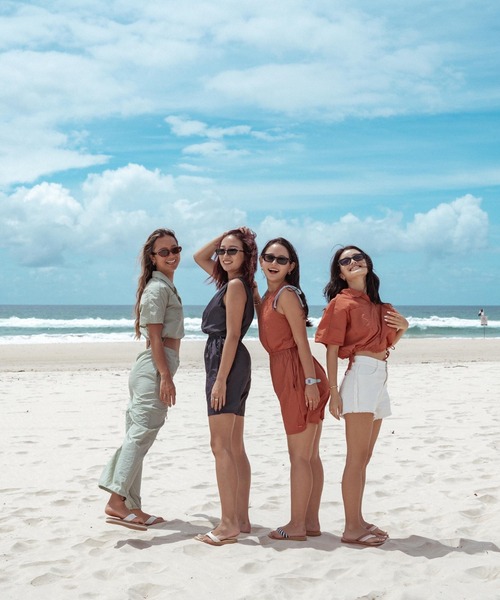 ROXY（ロキシー）の「MY OASIS SHIRT/ロキシードローコード付きショート丈半袖シャツ（シャツ/ブラウス・レディース・グリーン/ブラック/レッド・LARGE/SMALL/MEDIUM）」の22枚目の写真