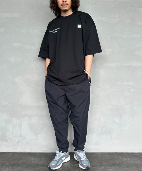 Russell Athletic（ラッセルアスレティック）の「[RUSSELL ATHLETIC/ラッセル アスレチック] 別注 DRI POWER ワンポイントロゴTシャツ（Tシャツ/カットソー・レディース・ブラック/ネイビー/ホワイト・M/L/XL）」の7枚目の写真