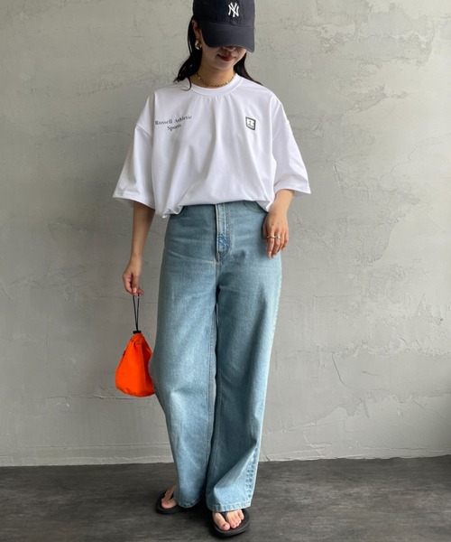 Russell Athletic（ラッセルアスレティック）の「[RUSSELL ATHLETIC/ラッセル アスレチック] 別注 DRI POWER ワンポイントロゴTシャツ（Tシャツ/カットソー・レディース・ブラック/ネイビー/ホワイト・M/L/XL）」の12枚目の写真