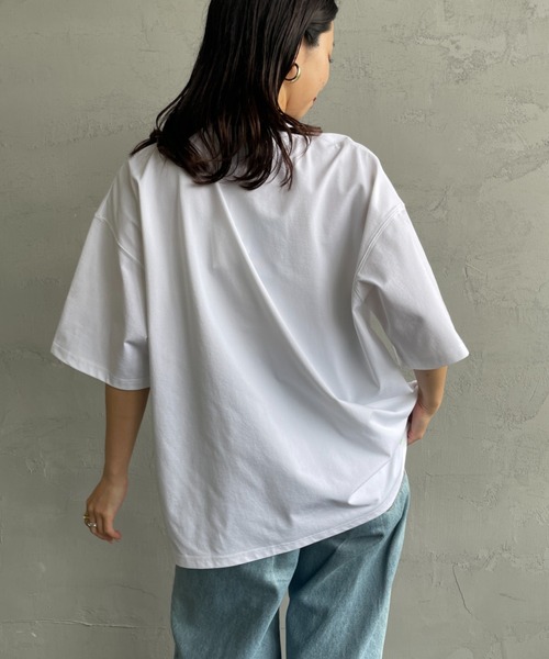 Russell Athletic（ラッセルアスレティック）の「[RUSSELL ATHLETIC/ラッセル アスレチック] 別注 DRI POWER ワンポイントロゴTシャツ（Tシャツ/カットソー・レディース・ブラック/ネイビー/ホワイト・M/L/XL）」の16枚目の写真