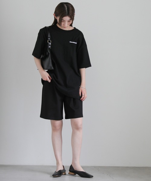 select MOCA(セレクトモカ)の「タック刺繍ロゴTシャツ(Tシャツ/カットソー・レディース・ブラック/オフホワイト・MEDIUM/SMALL)」の6枚目の写真