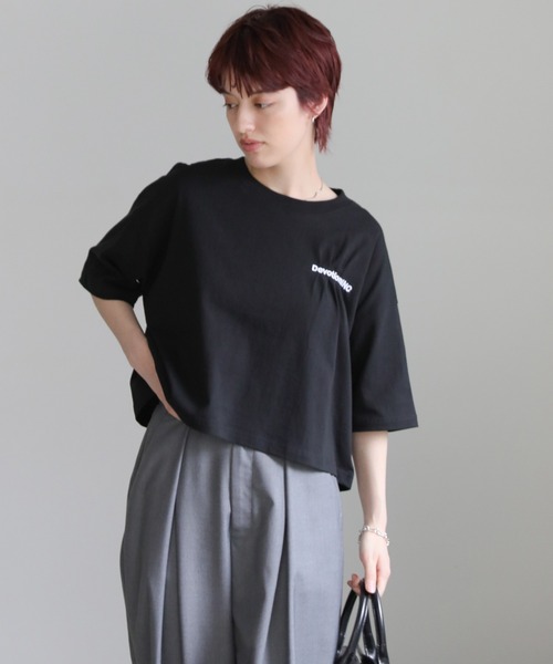 select MOCA(セレクトモカ)の「タック刺繍ロゴTシャツ(Tシャツ/カットソー・レディース・ブラック/オフホワイト・MEDIUM/SMALL)」の22枚目の写真